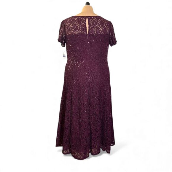 SL Fashions Tea Length Sequin Lace Party Dress with Cap Sleeves, NWT! Size 18 - Picture 2 of 8